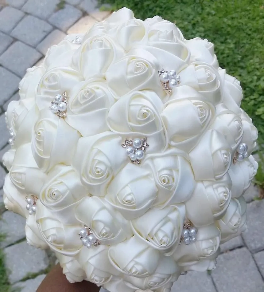 CHRISSY~EMR- Satin Rose Bouquet