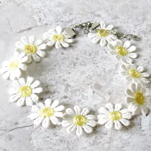 Daisy Choker