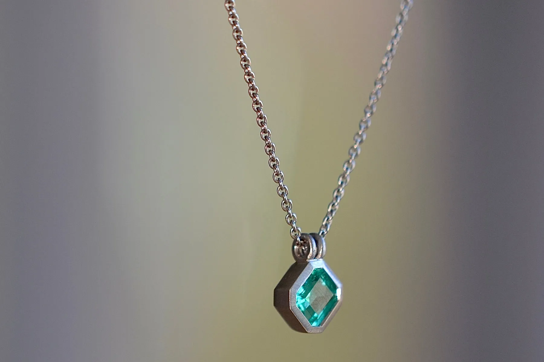 Duo Bale Emerald Pendant in Platinum