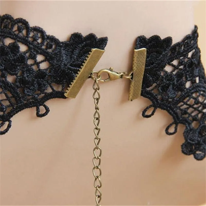 Gothic Lace Choker