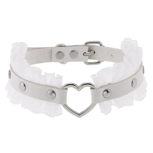 Lace Heart Choker