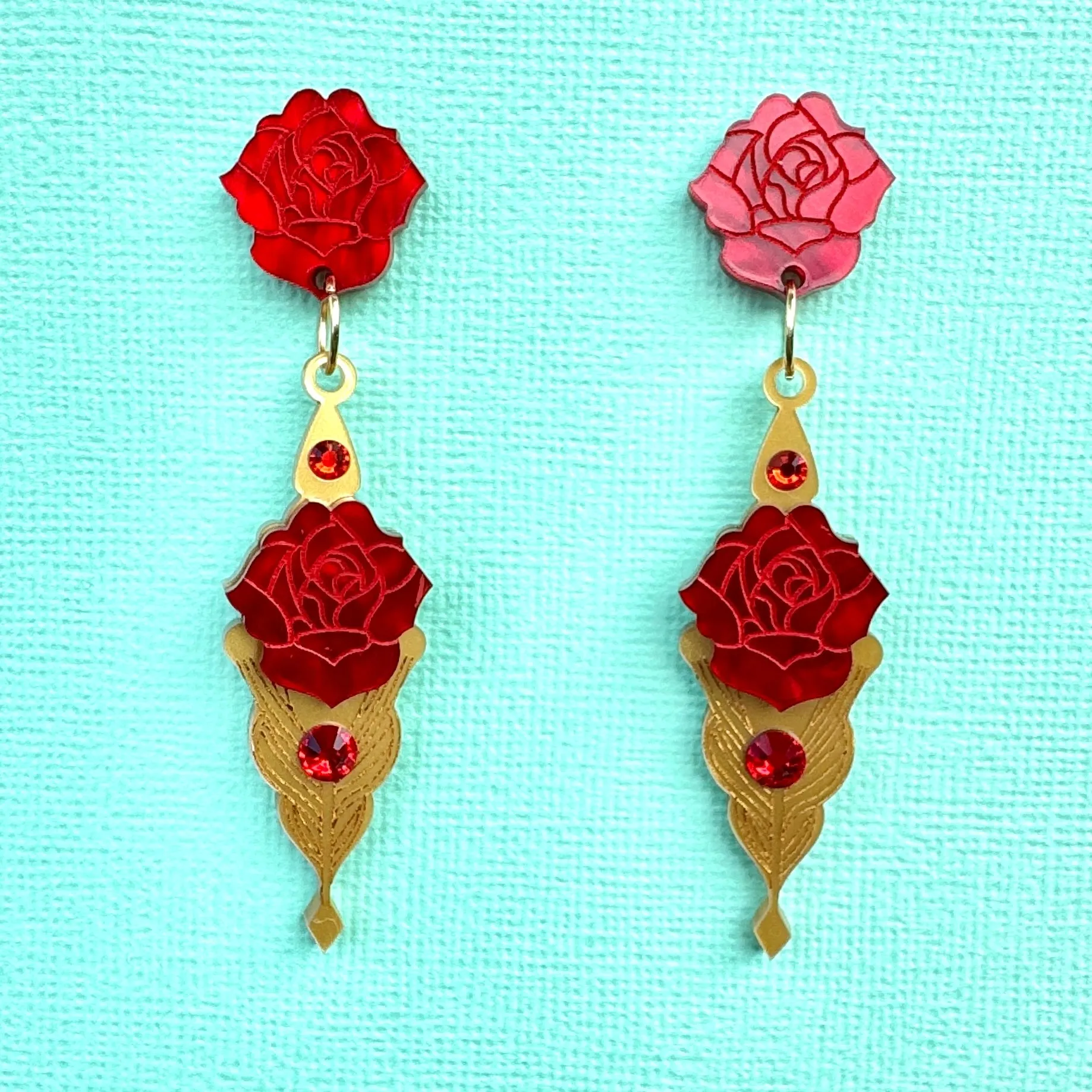 Red rose - Dangle earrings - Set of 2