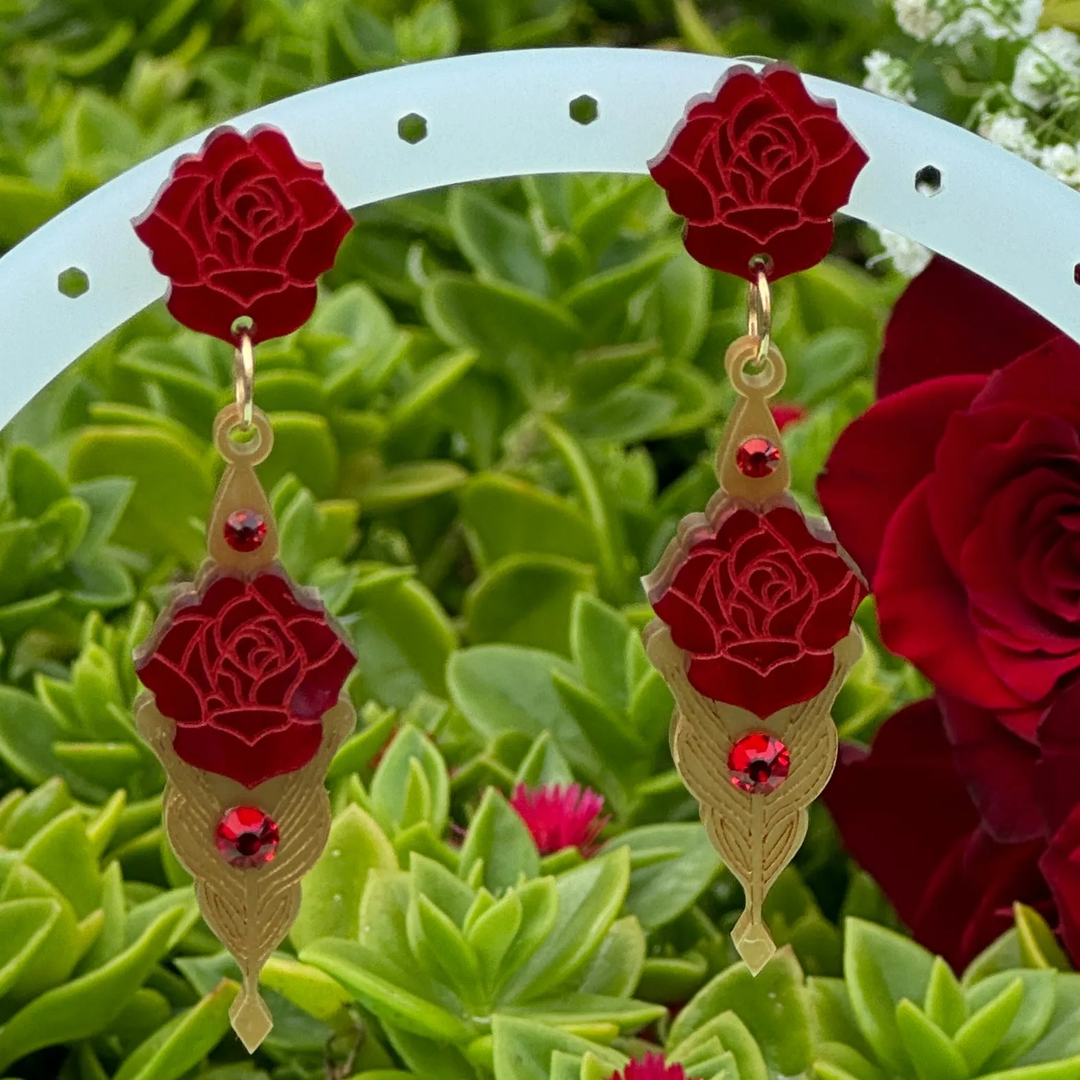 Red rose - Dangle earrings