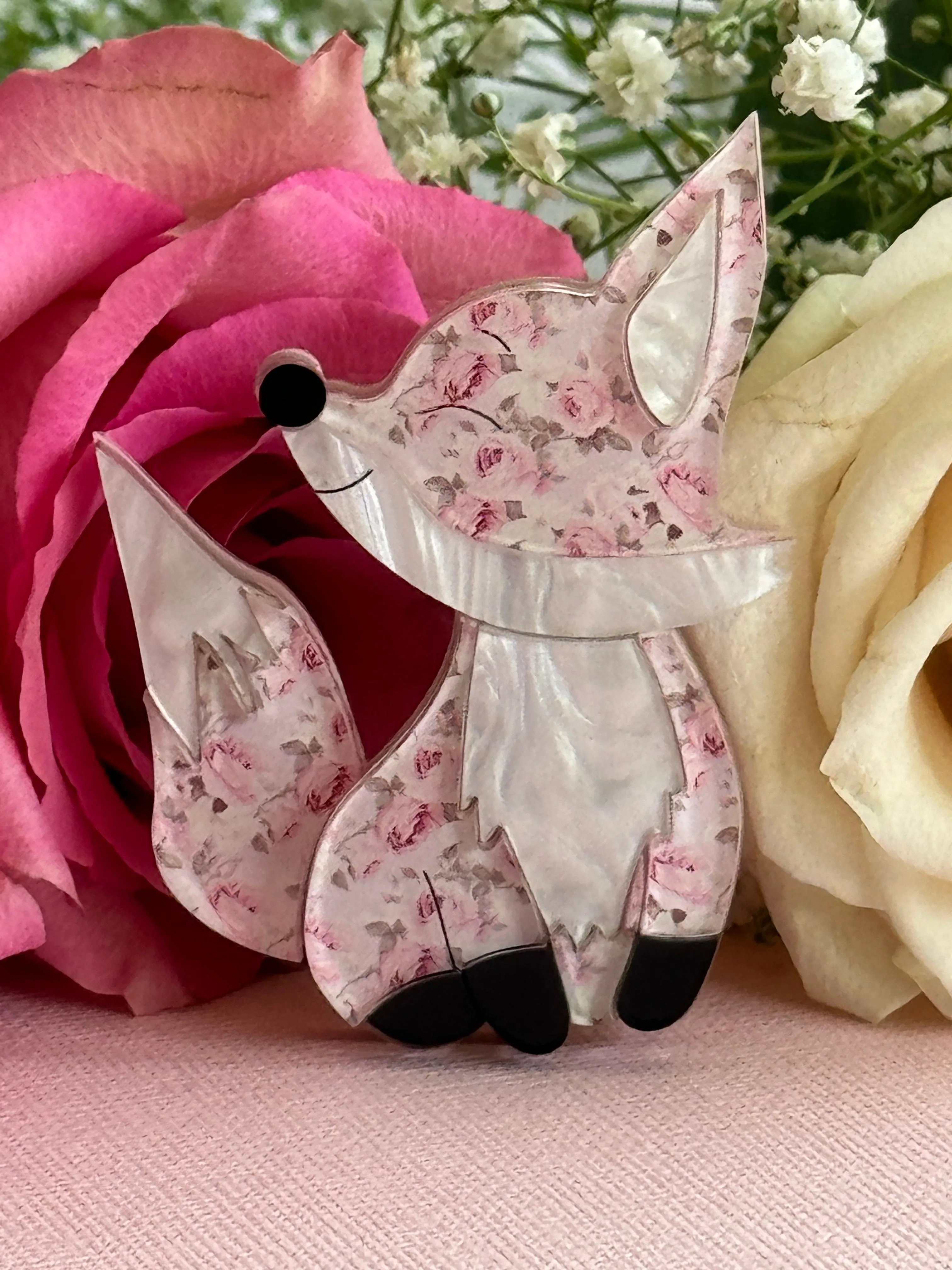 Rose the 🦊 fox  - Brooch - Set of 2