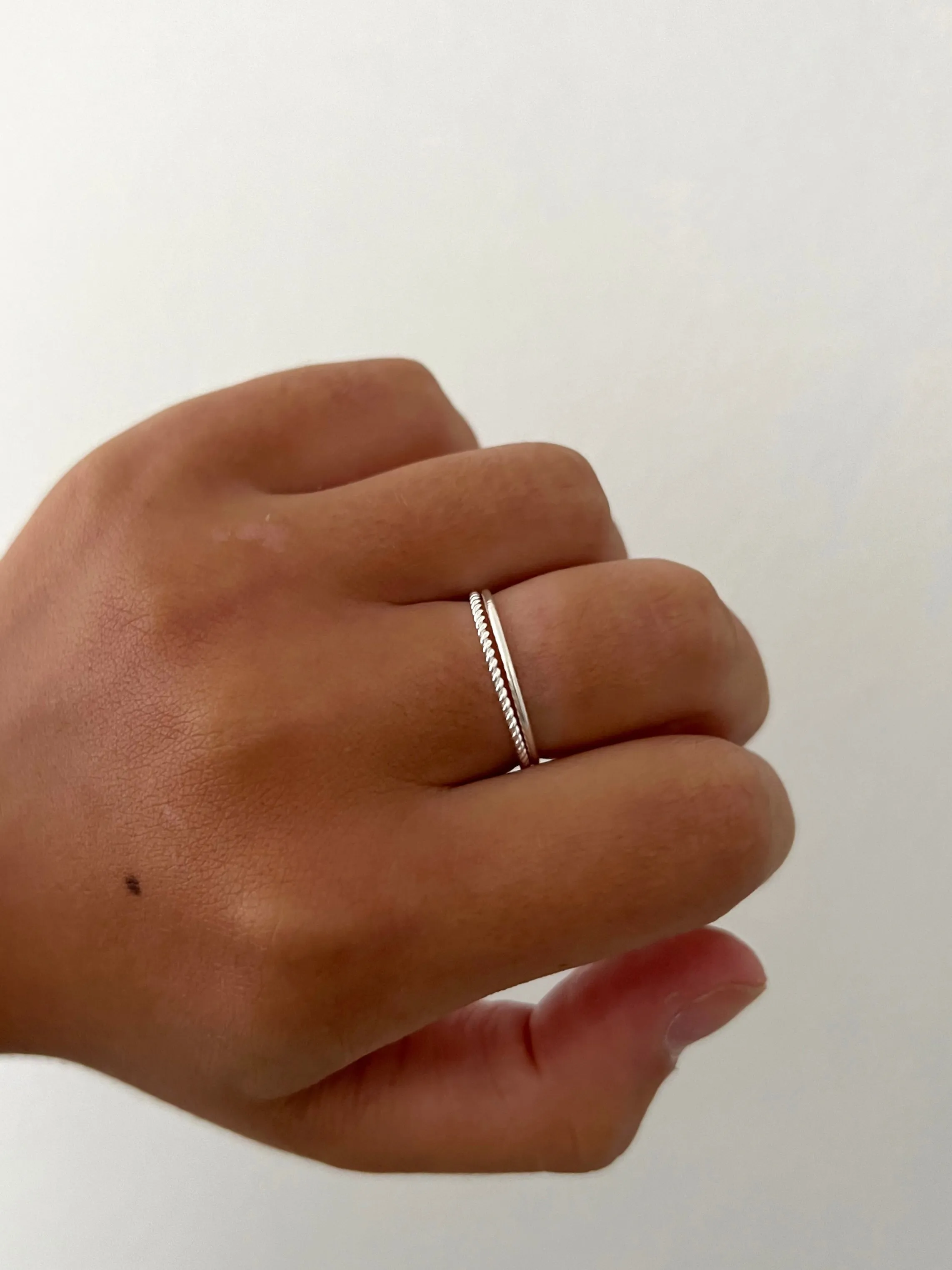 SILVER RING