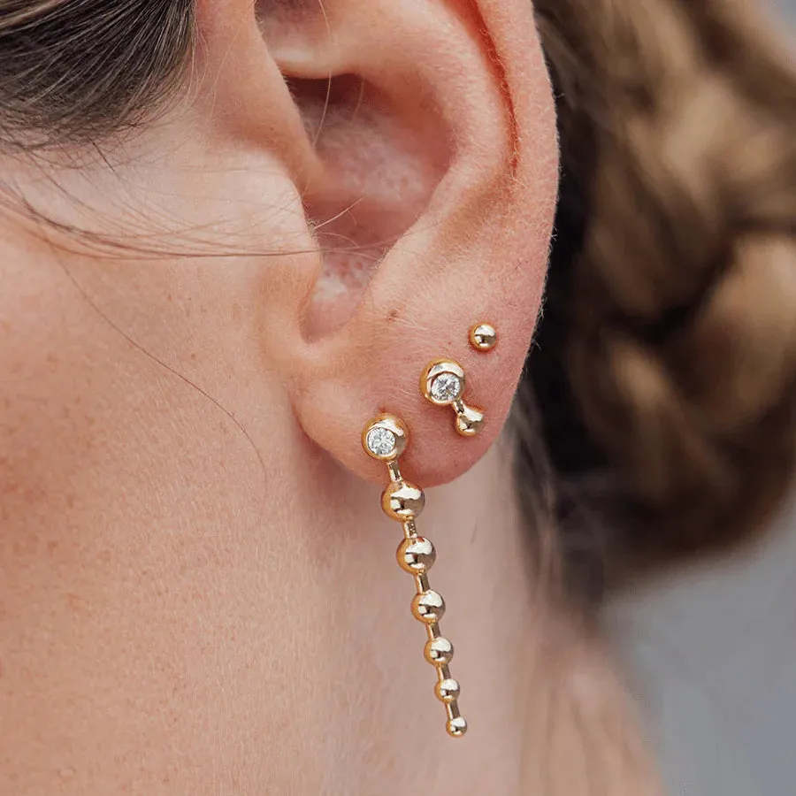 Sphere stud earrings