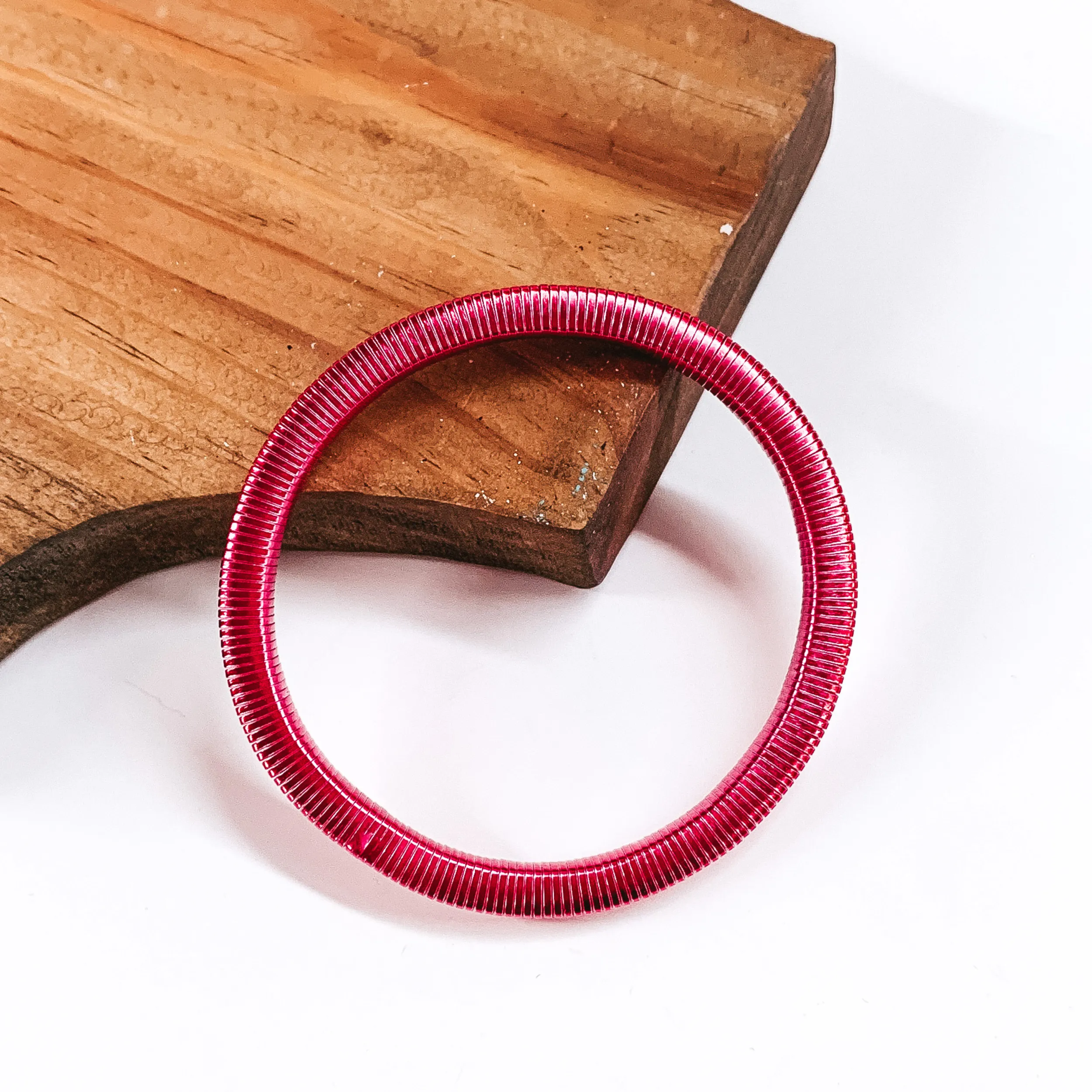 Strectchy Herringbone Bracelet in Metallic Hot Pink